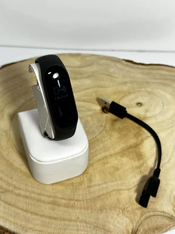 XIAOMI MI BAND 3 XMSH05HM + ŁADOWARKA