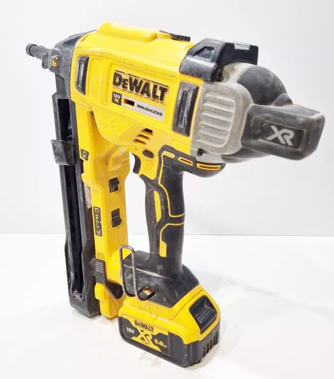 gwozdziarka-osadzak-do-betonu-dewalt-dcn890-marka-248811-950256