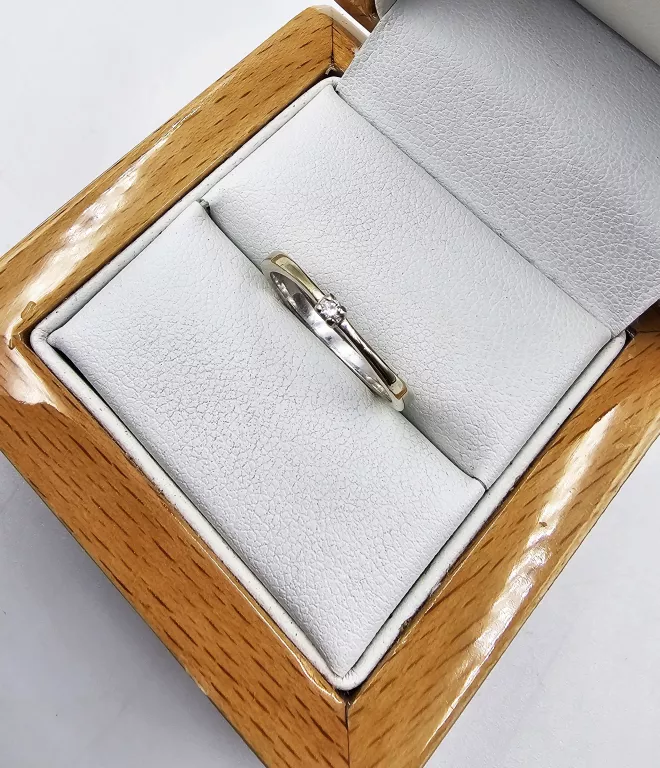 ZŁOTY PIERŚCIONEK Z DIAMENTEM 1.65GR, P.585 + CERTYFIKAT
