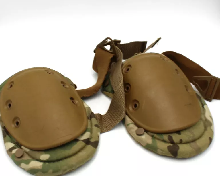 ZESTAW DO ASG MUNDUR HELM + KARABINEK ASG M4