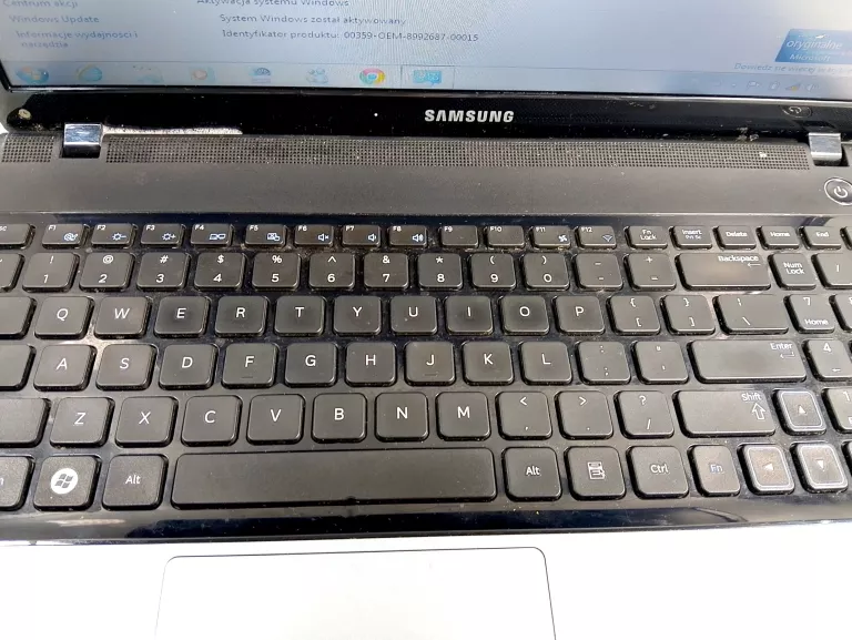 LAPTOP SAMSUNG 300 E