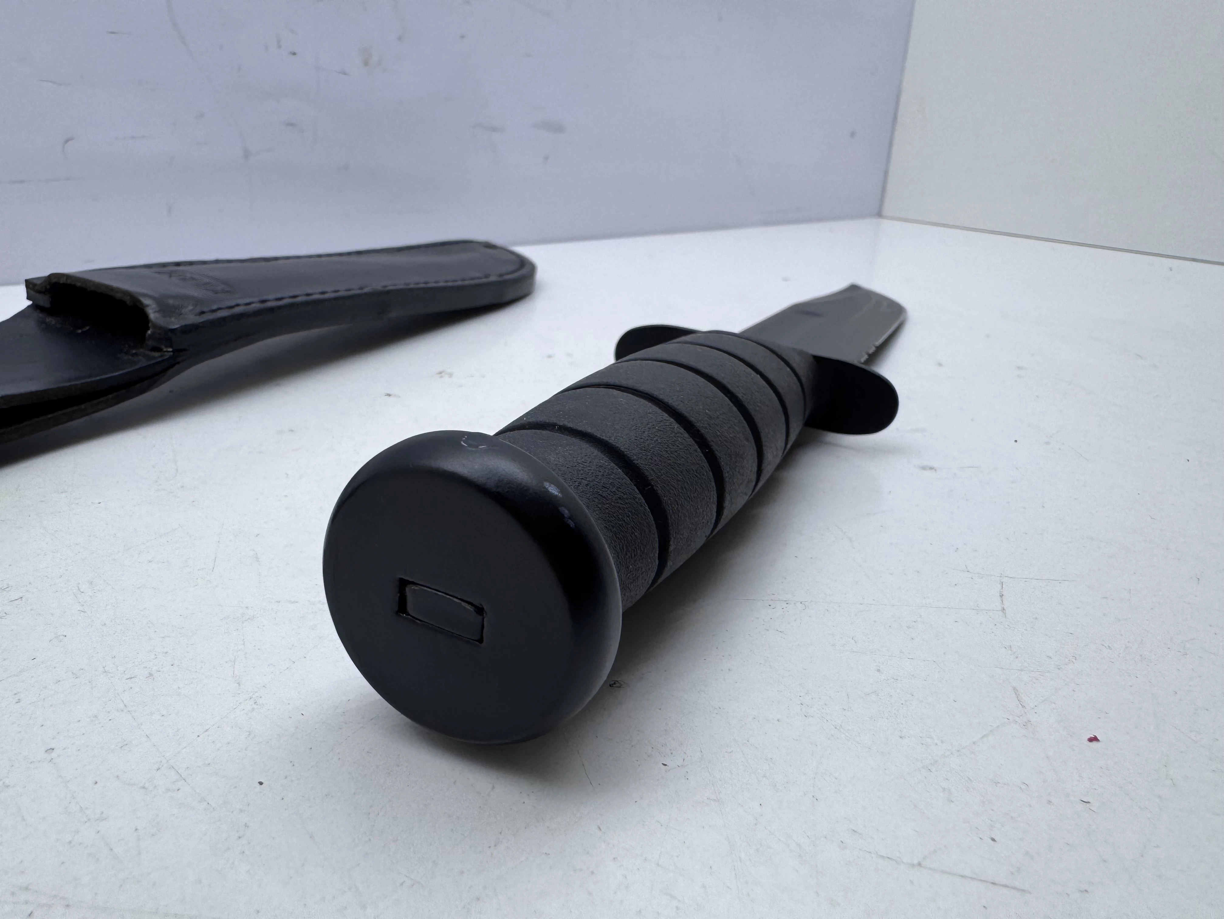 noz-taktyczny-ka-bar-1211-czarny-wojskowy-marka-206310-829724