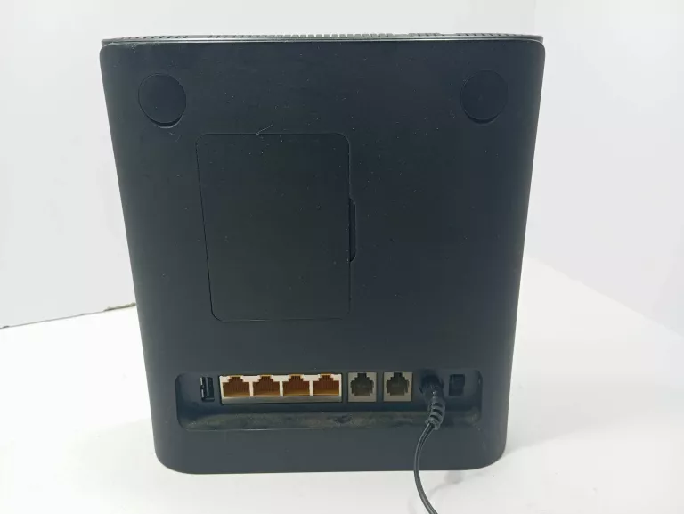 ROUTER 4G/LTE ZTE MF286R KOMPLET