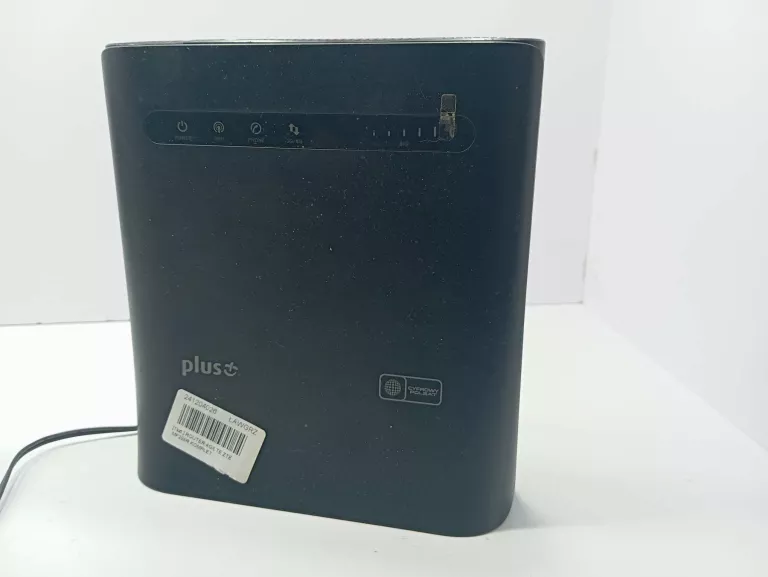 ROUTER 4G/LTE ZTE MF286R KOMPLET