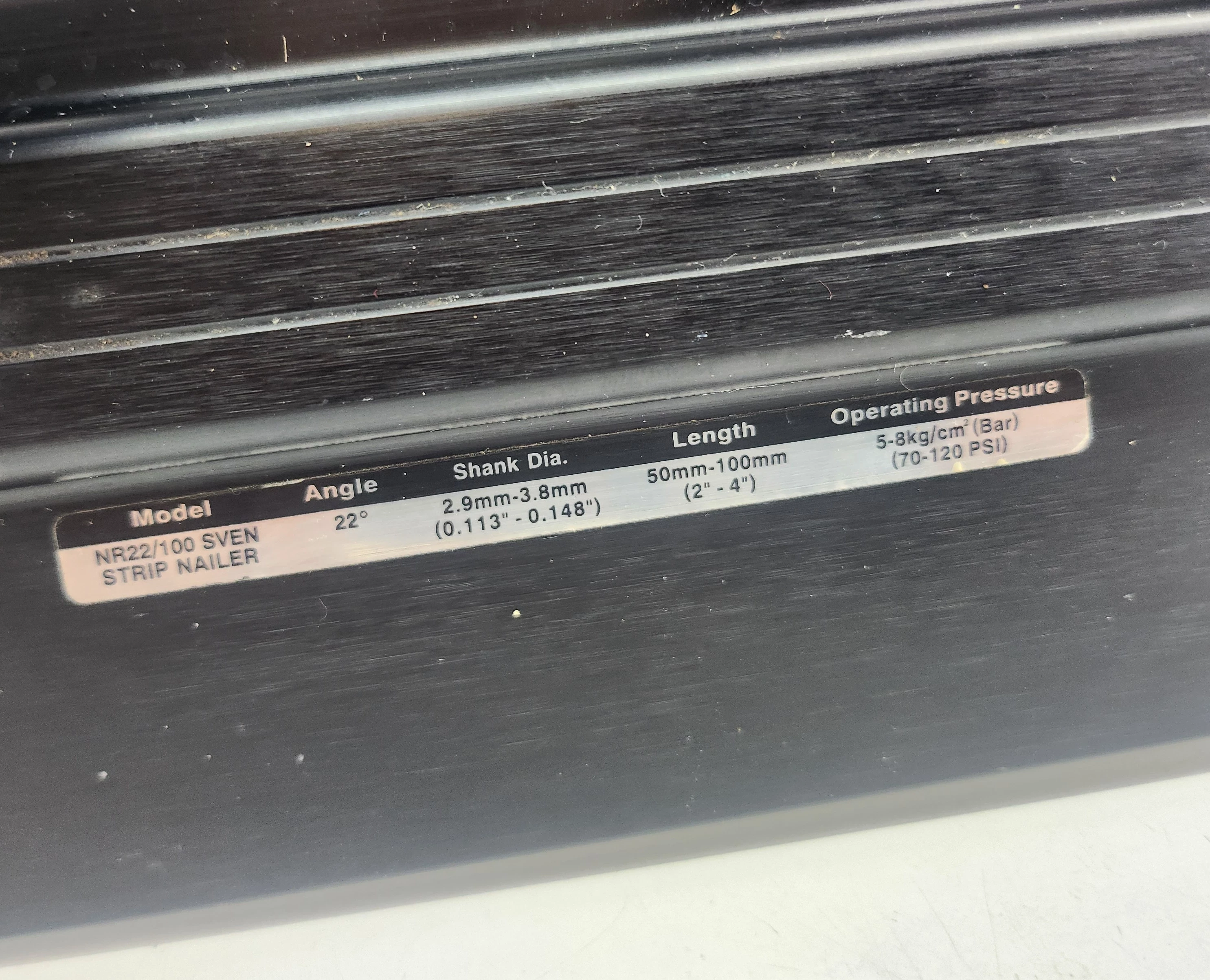 gwozdziarka-pneumatyczna-bpro-nr22100-ean-gtin-7319618500301