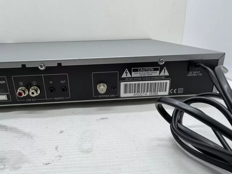 TUNER RADIOWY CYFROWY HARMAN KARDON TU-970