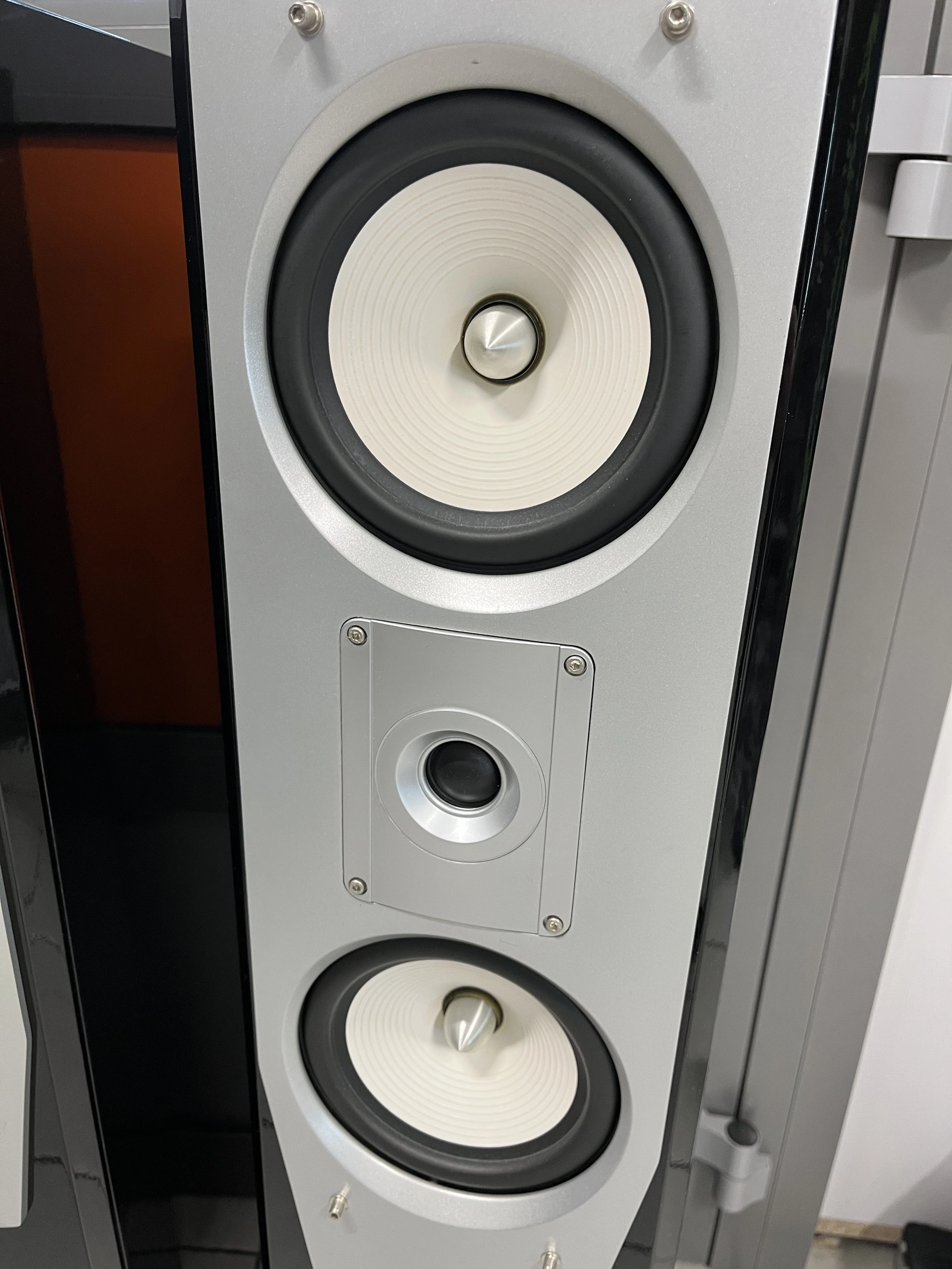 kolumny-podlogowe-m-audio-hts-501-rodzaj-208074-235234