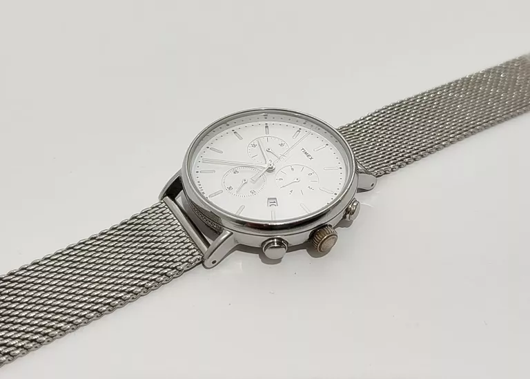 ZEGAREK TIMEX TW2R27100 SREBRNY B/N