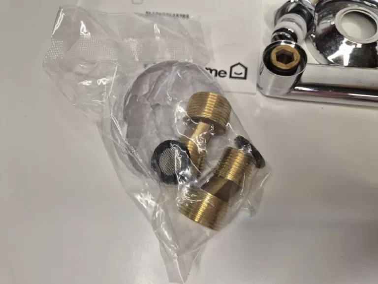 BATERIA UMYWALKOWA GOODHOME ŚCIENNA ETEL CHROM BX220AW