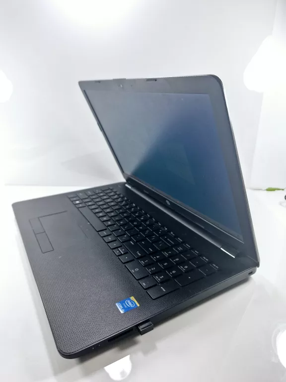 LAPTOP HP 15 I3-5005U I3/W10