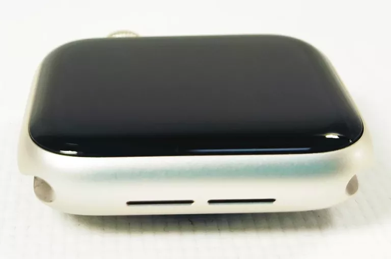 smartwatch-apple-watch-se-gps-40mm-kremowy-opis-stan-11323-2