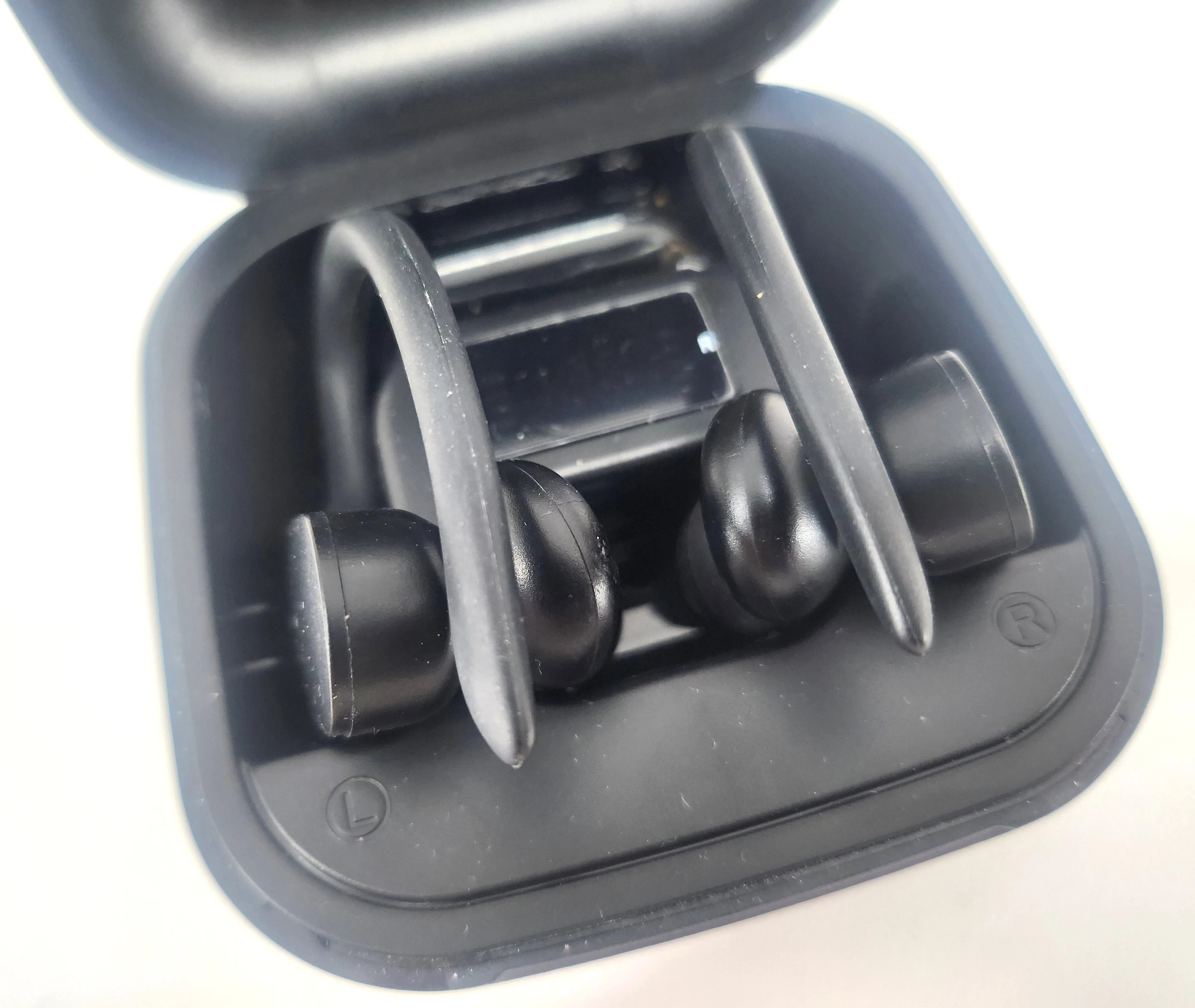 sluchawki-tws-grundig-19554-ean-gtin-8711292199540