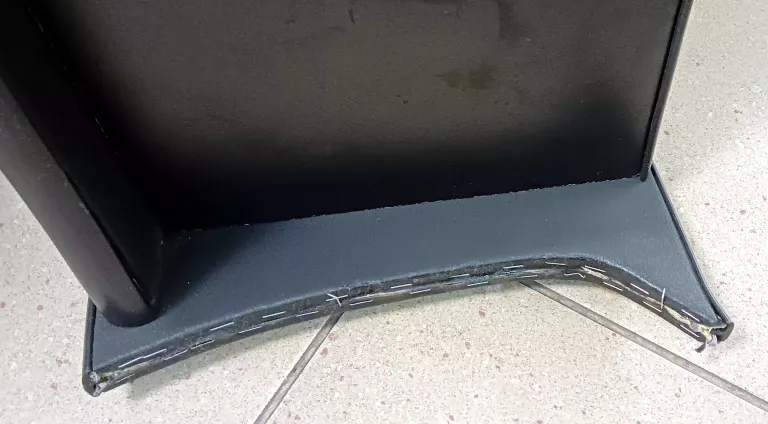 PÓŁKA RTV DO TIRA RENAULT GAMA T CZARNA
