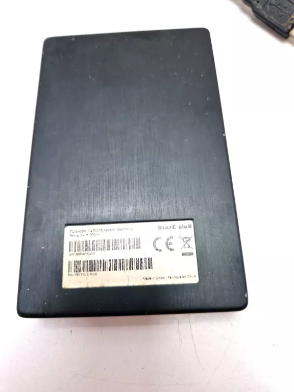 DYSK TOSHIBA 1000 GB + KABEL