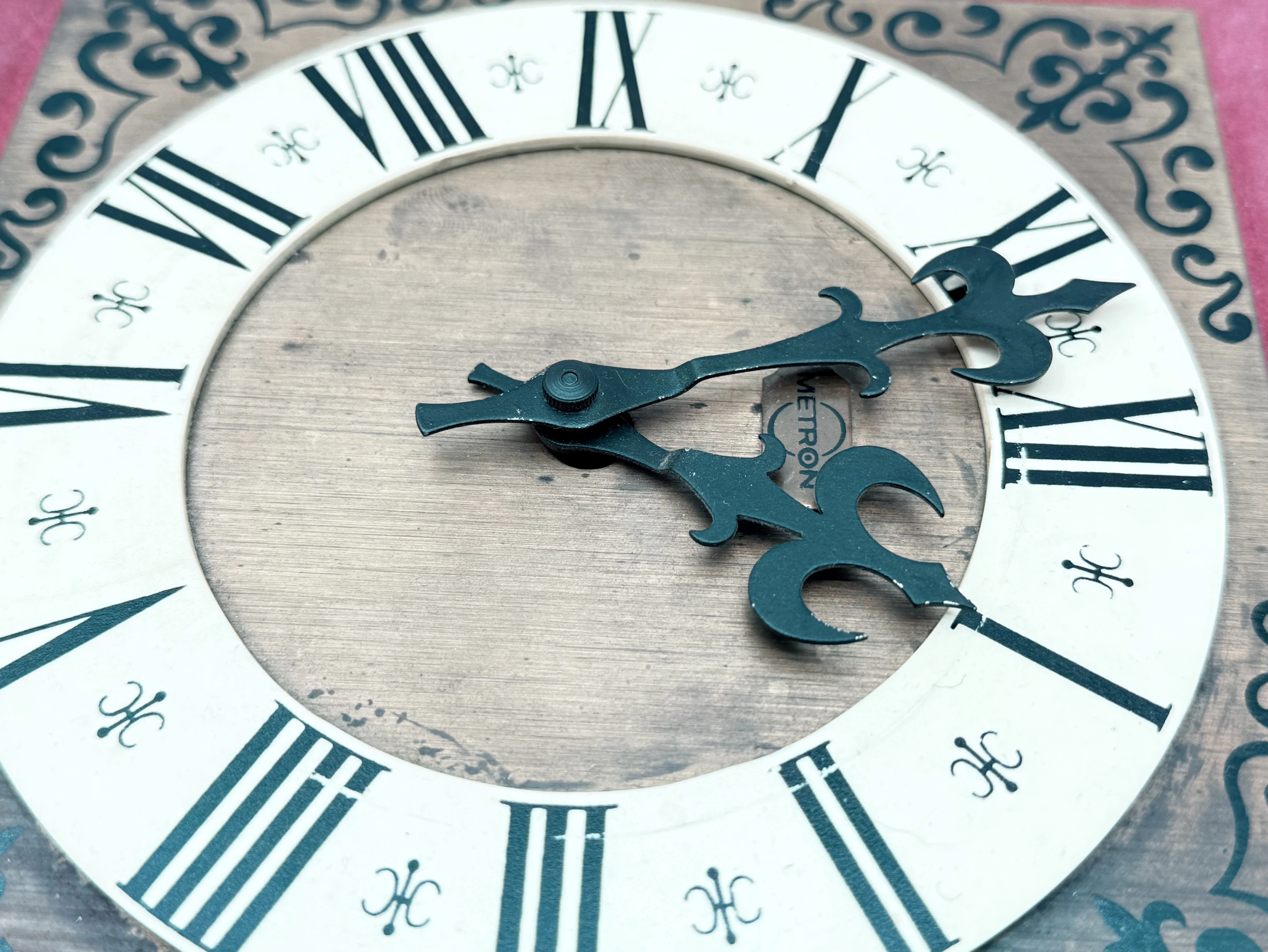 zegar-wiszacy-metron-z-wahadlem-prl-vintage-retro-opis-stan-11323-238062