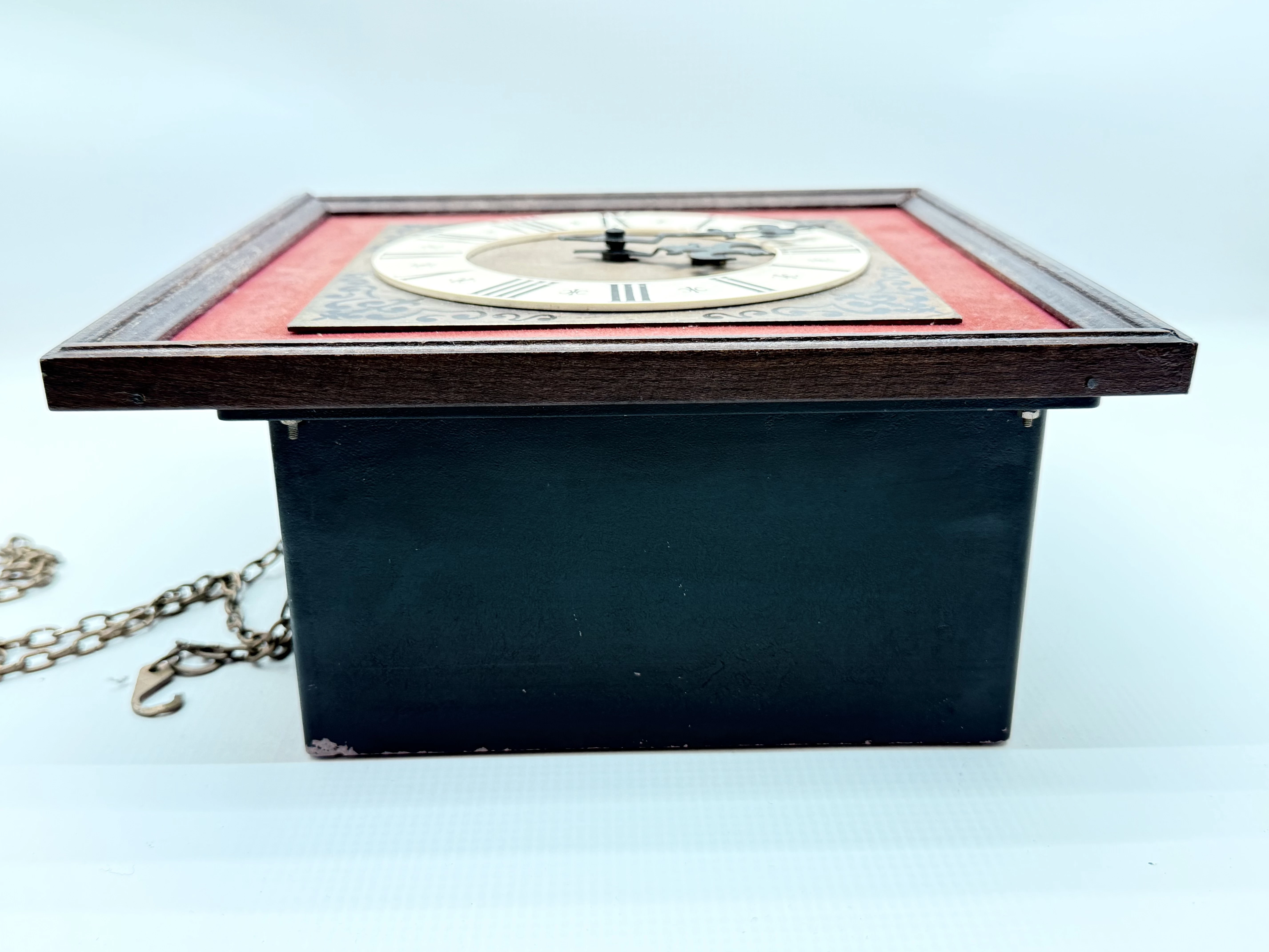 zegar-wiszacy-metron-z-wahadlem-prl-vintage-retro-opis-marka-226434-1704211