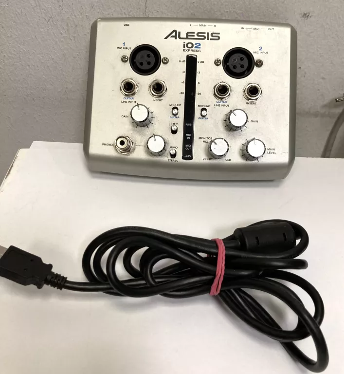 ALESIS IO2 EXPRESS INTERFEJS AUDIO USB