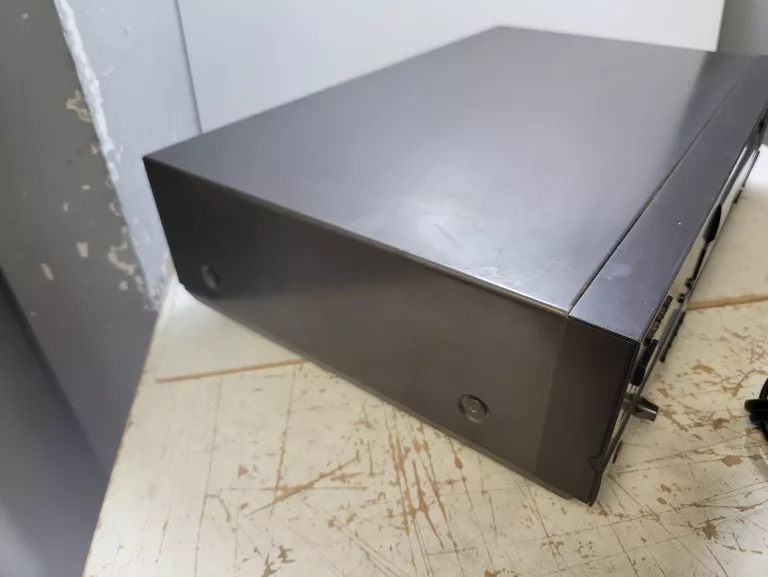 ODTWARZACZ CD TECHNICS SL-PS620A + PILOT