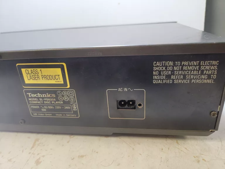 ODTWARZACZ CD TECHNICS SL-PS620A + PILOT