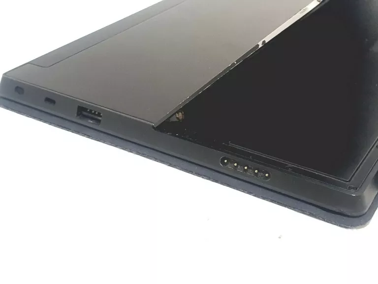 TABLET WINDOWS SURFACE RT 64GB - OPIS