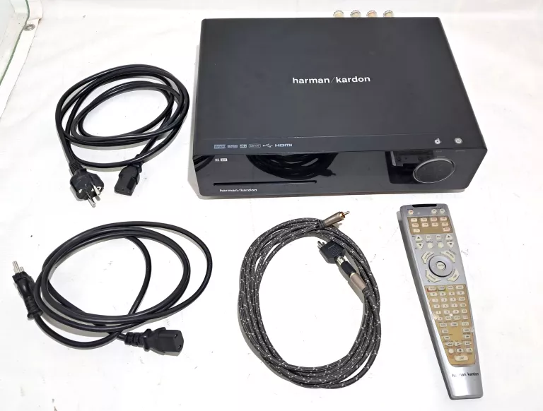 ZESTAW KINA DOMOWEGO HARMAN KARDON HS 200 + AMPLITUNER + WZMACNIACZ MAGNAT