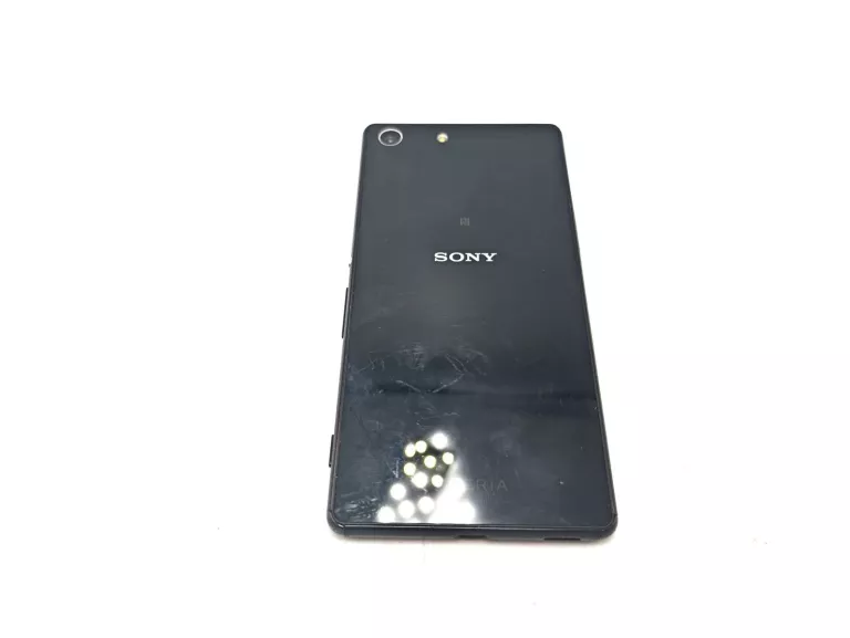 TELEFON SONY XPERIA E5 SOLO