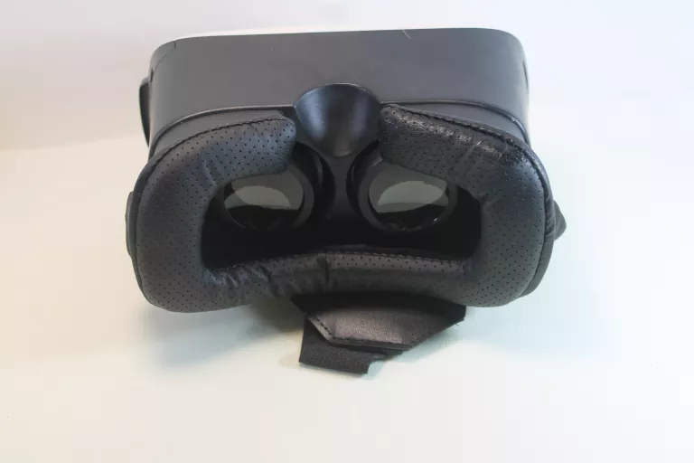 GOGLE OMEGA 3D BOX