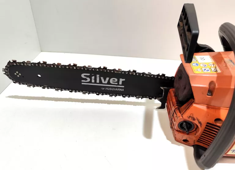 PIŁA SPALINOWA HUSQVARNA 136