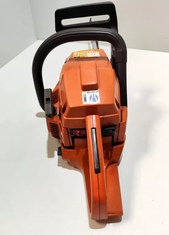 PIŁA SPALINOWA HUSQVARNA 136