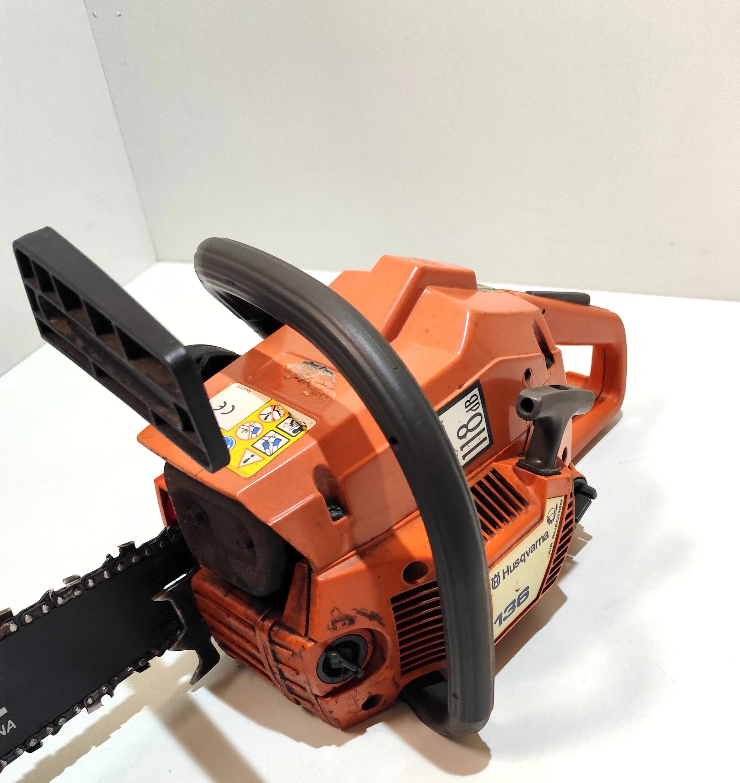 pila-spalinowa-husqvarna-136-zawiera-baterie-250685-2006717