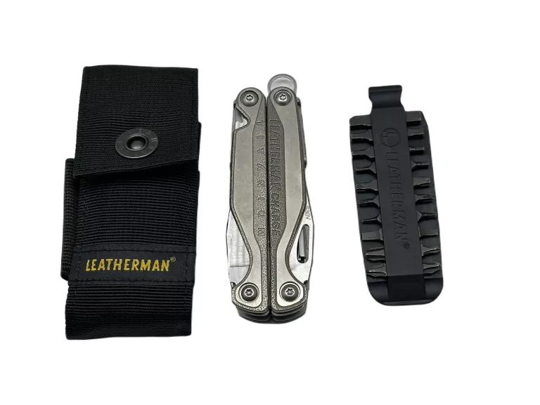 MULTITOOL LEATHERMAN CHARGE TITANIUM W ETUI