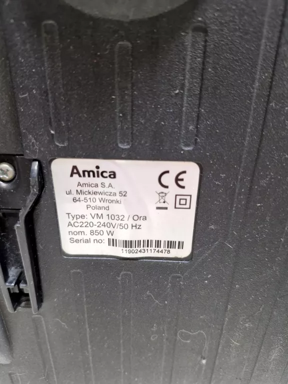 ODKURZACZ WORKOWY AMICA ORA VM1032 CZARNY 900 W