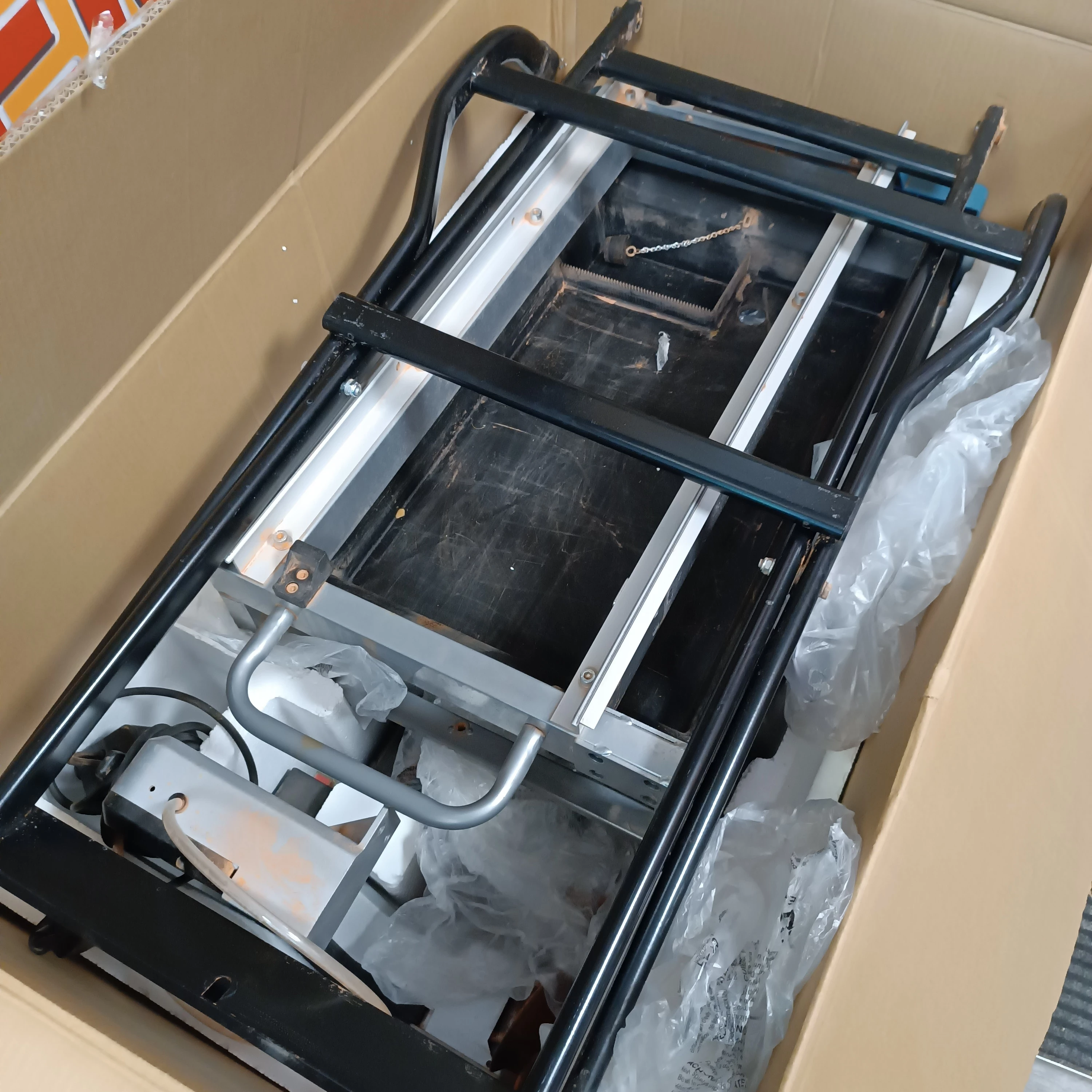 erbauer-przycinarka-do-glazury-1650w-etc1650-seria-etc1650