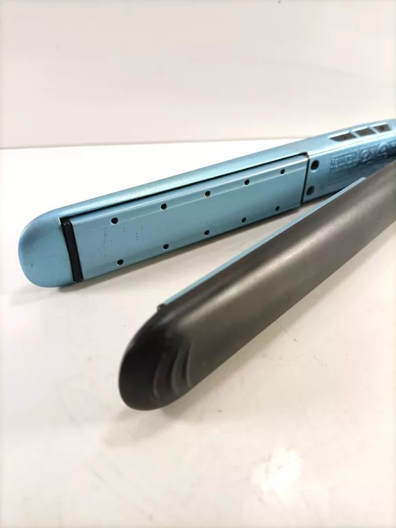 PROSTOWNICA REMINGTON WET 2 STRAIGHT DO MOKRYCH WŁOSÓW