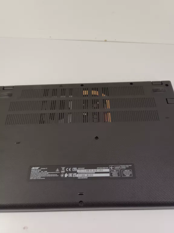 LAPTOP ACER EXTANSA 15 EX215-55