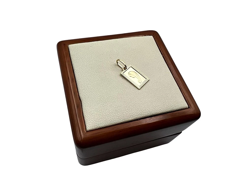 zlota-zawieszka-matka-boska-w-082-g-pr-585-stan-11323-2