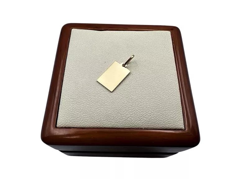 zlota-zawieszka-matka-boska-w-082-g-pr-585-material-15835-2