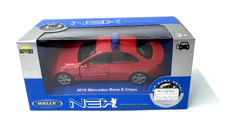 SAMOCHÓD ZABAWKA MERCEDES BENZ E-CLASS