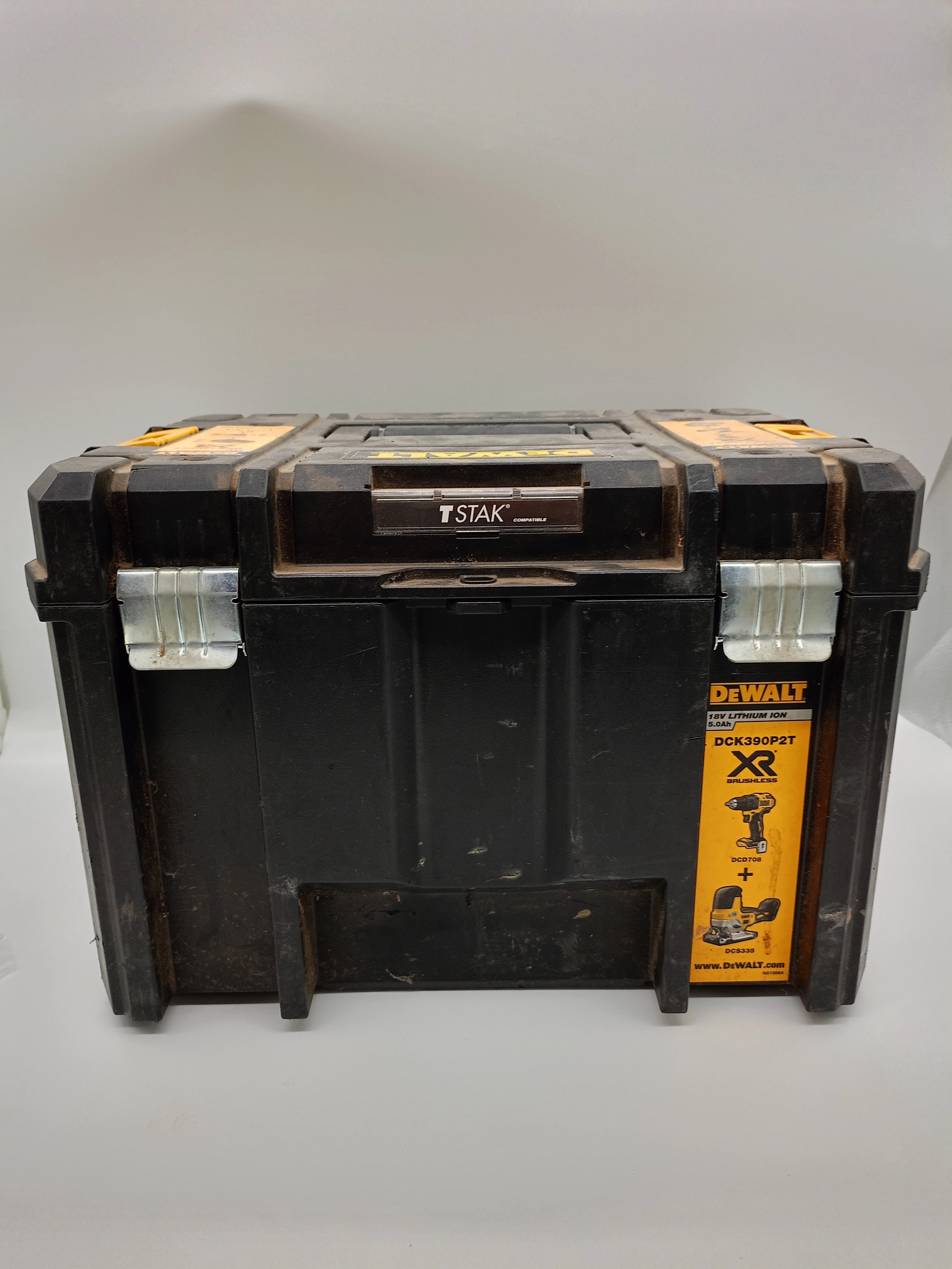 skrzynka-na-narzedzia-dewalt-sikorskiego-1-starogard-gdanski