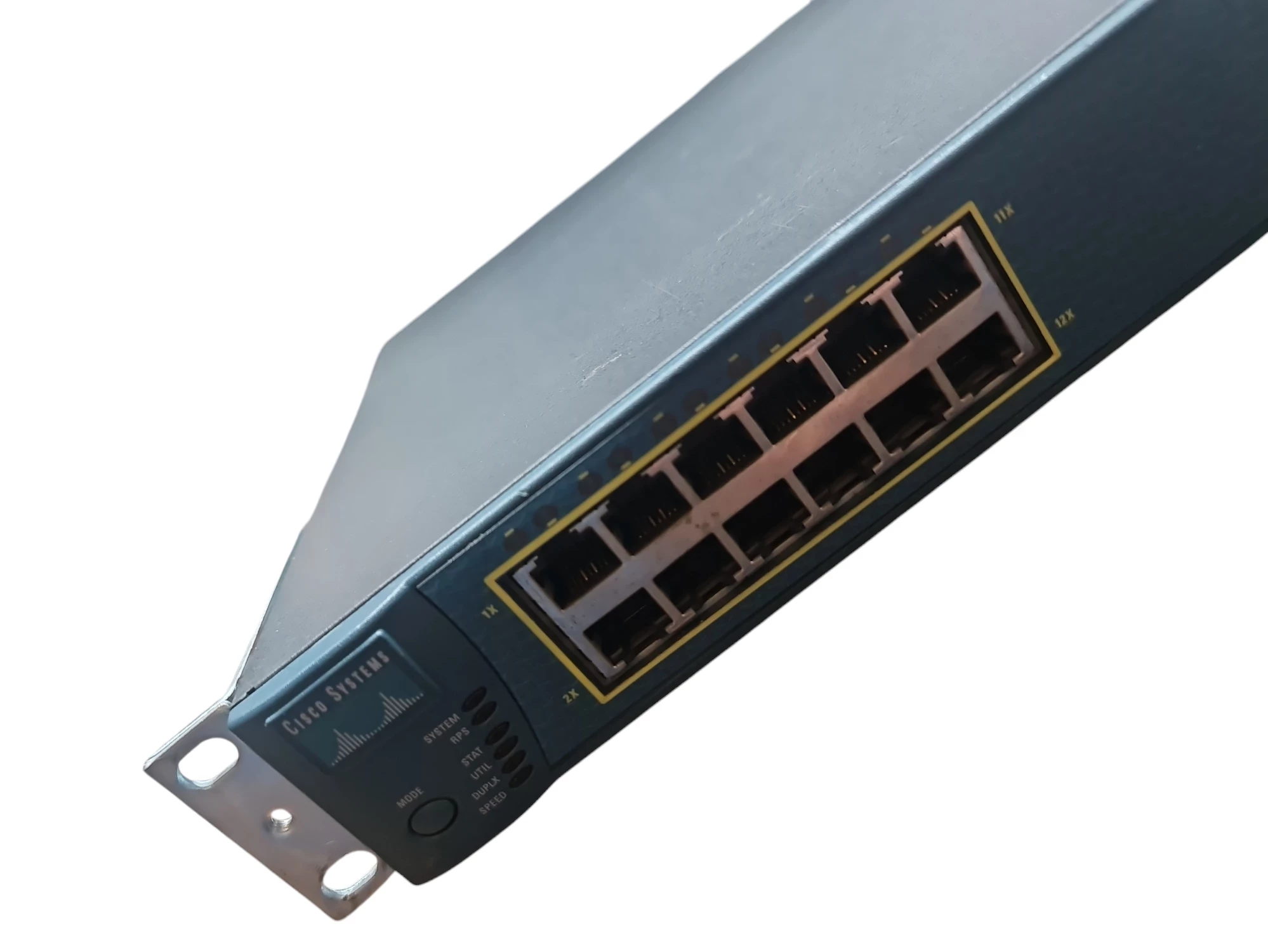 switch-cisco-catalyst-3500-series-xl-ws-c3512-xl-en-12-port-ethernet-switc-stan-11323-2