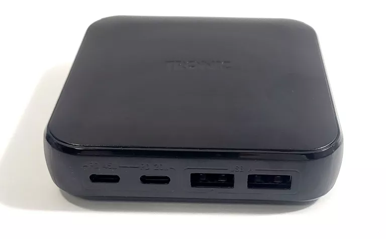 TRONIC ŁADOWARKA USB 4-PORTOWA, 65 W, CZARNA, KABEL 1,2