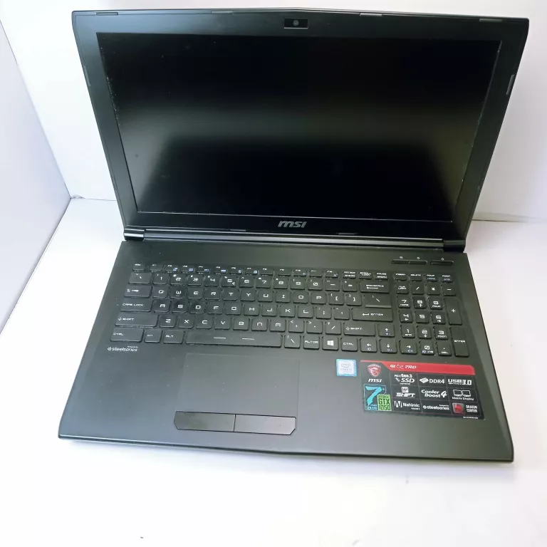 LAPTOP MSI MS-16J9  GTX 1050 8GB RAM 1TB HDD