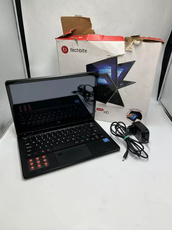LAPTOP TECHBITE ARC 11.6 + PUDEŁKO, ZASILACZ