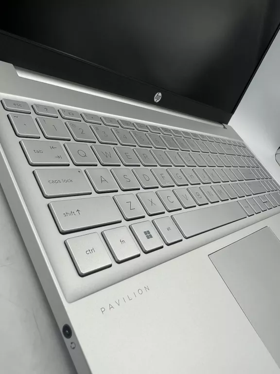 LAPTOP HPPAVILION 15-EG3900NW PUDEŁKO