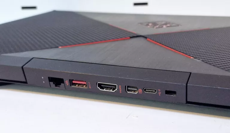 LAPTOP HP OMEN GTX1050/INTEL CORE I5-8300H/8GB RAM/HDD 1TB/WIN 10 HOME