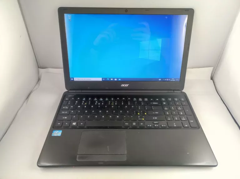 LAPTOP   ACER ASPIRE E1 . I3, 250GB. 4GB + ZAILACZ