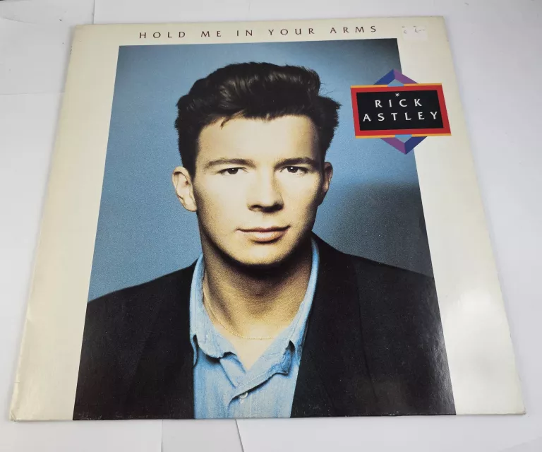 WINYL RICK ASTLEY HOLD ME IN YOUR ARMS