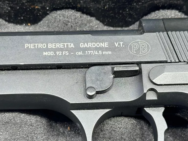 BERETTA M92FS NIEKOMPLETNA BRAK BEBENKA DO REGULACJI