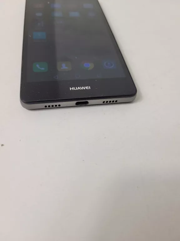 TELEFON HUAWEI P8 LITE