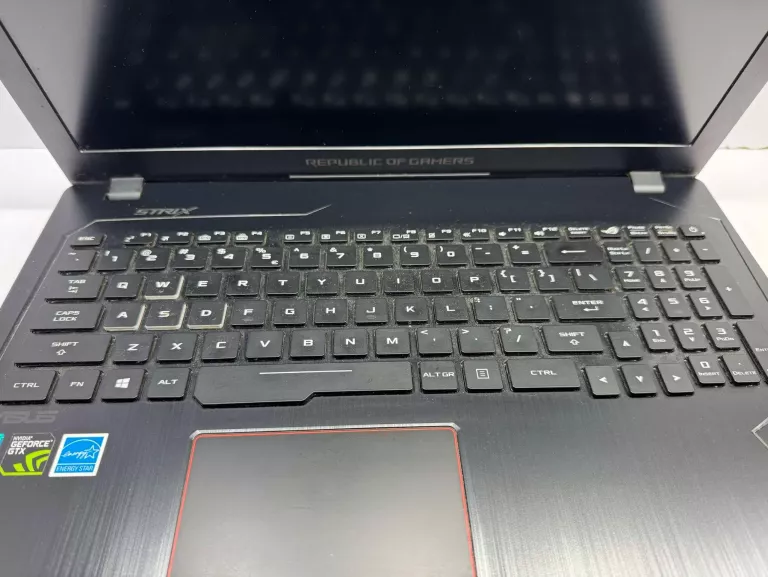 ASUS ROG STRIX GL553VD I5-7300/8GB/1TB/WIN10 GTX1050 + ZASILACZ